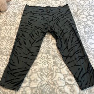 Salutation Stash Pocket 7/8 Tight Legging 2X